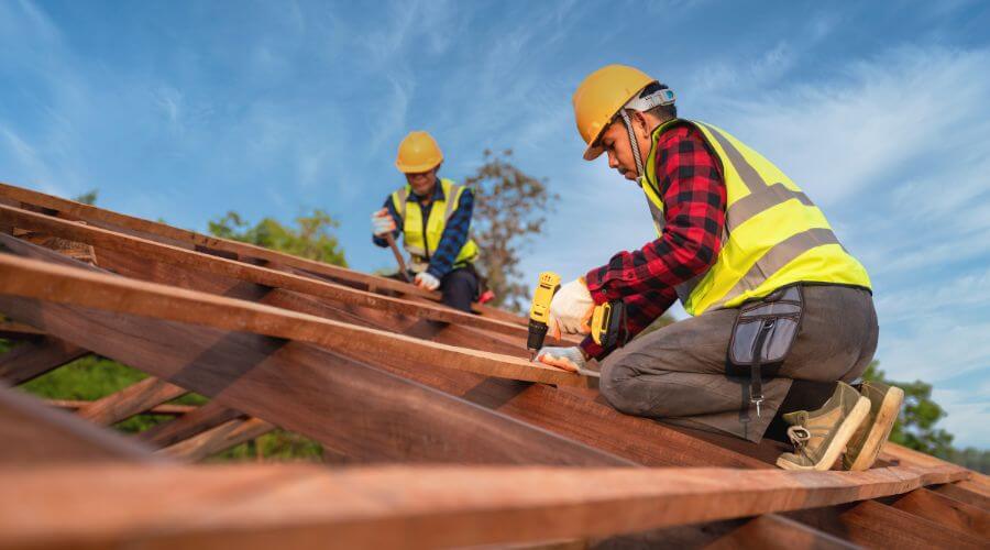 Professional residential roofers in Shoals, IN